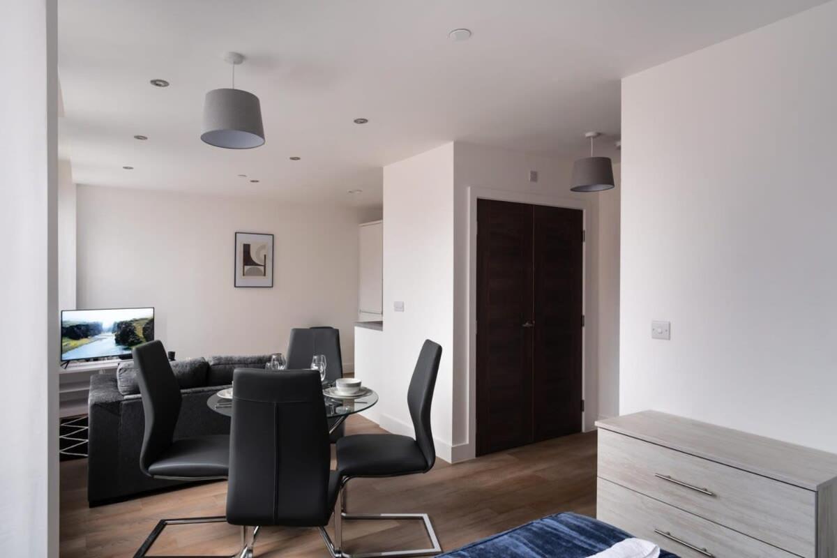 Stay Zeni, Alexandra Rise Manchester Smart Studio מראה חיצוני תמונה